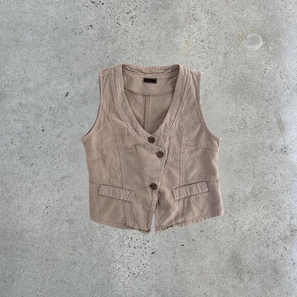 Tan asymmetrical button up vest - Picture 1 of 6